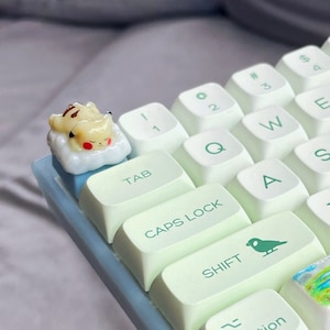 Sleeping Mouse Keycap | Handmade Artisan Keycap | Mechanical Keyboard Cherry MX compatible