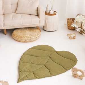 Mint leaf play mat from natural linen for baby and kids image 7