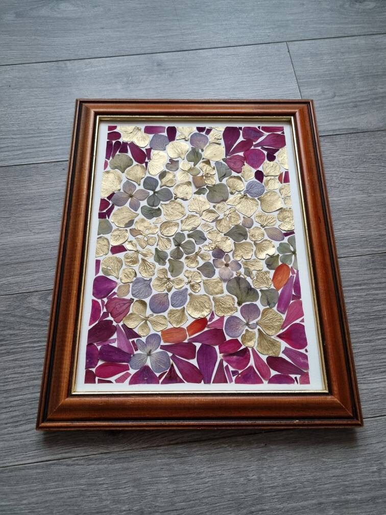 Herbier Fleurs Séchées- Décoration Murale - Cadre Herbier Herbarium Cadeau- Floral. Décoration. Or. 