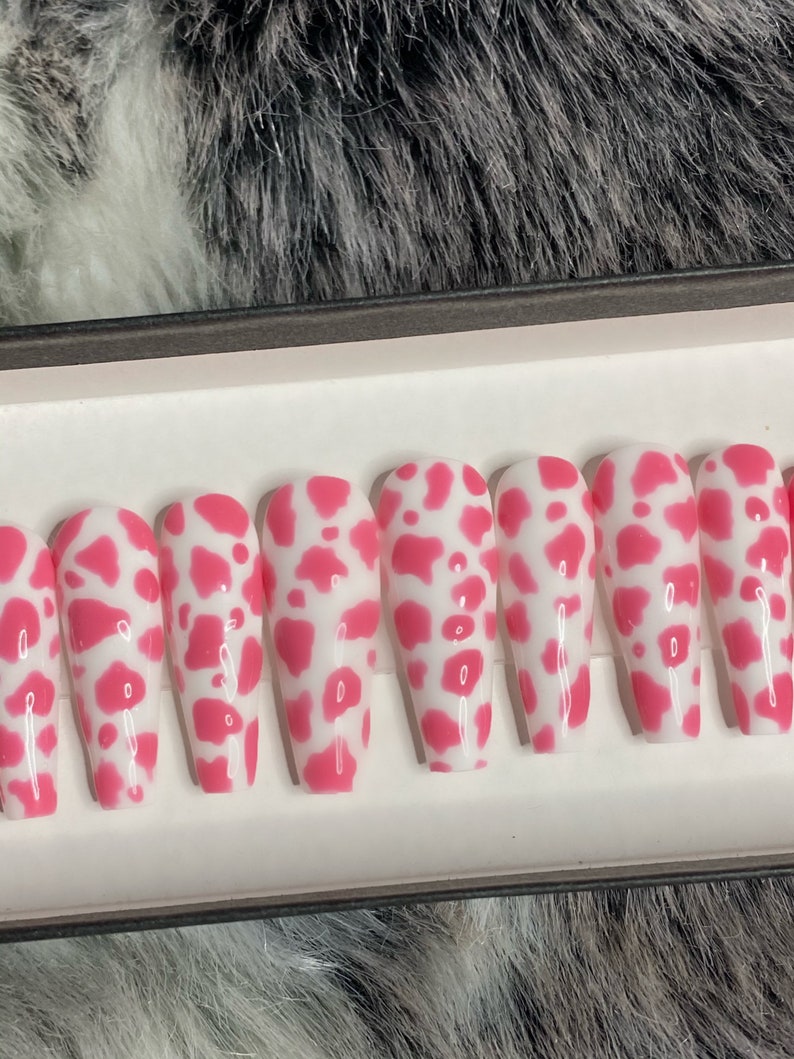 Strawberry Milk Luxury Press on Nails Glue on Nails Etsy
