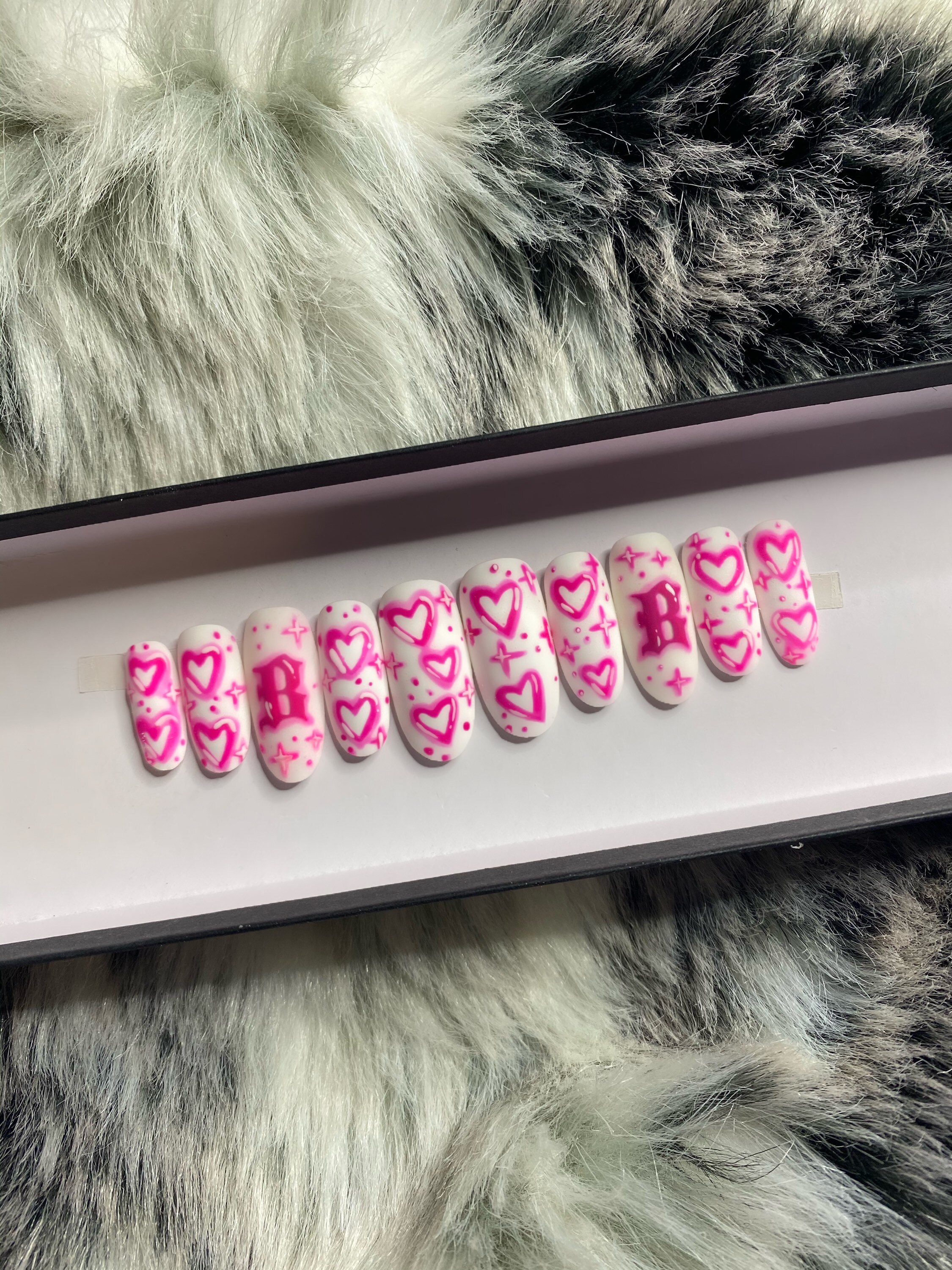 Luxury Press On Nails: And Claws - 8vapi4z
