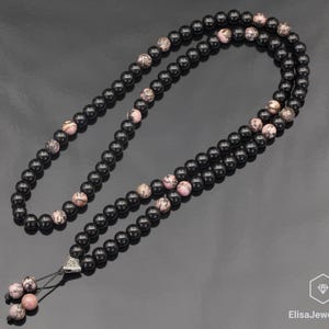 Natural Rhodonite Beaded 108 Mala Necklace, Black Onyx Gemstone, Healing Crystal, Yoga Tassel Macrame Chakra Necklace, Boho Gemstone Rosary