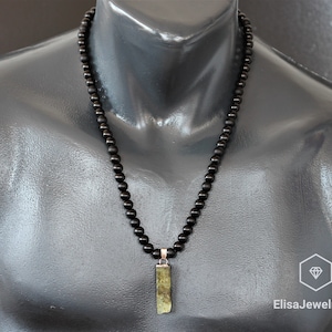 Slice Peridot Pendant Natural Black Onyx Clasp Closure Necklace Gemstone Compassion Necklace Protection Stone Necklace Black Men&#39;s
