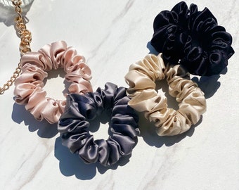 Best Silk Scrunchies | 100% Pure Mulberry Silk | Silk Scrunchie for Sleeping | No Frizz Hair Tie | Hair Ponytail | Healthy Hair Scrunchy