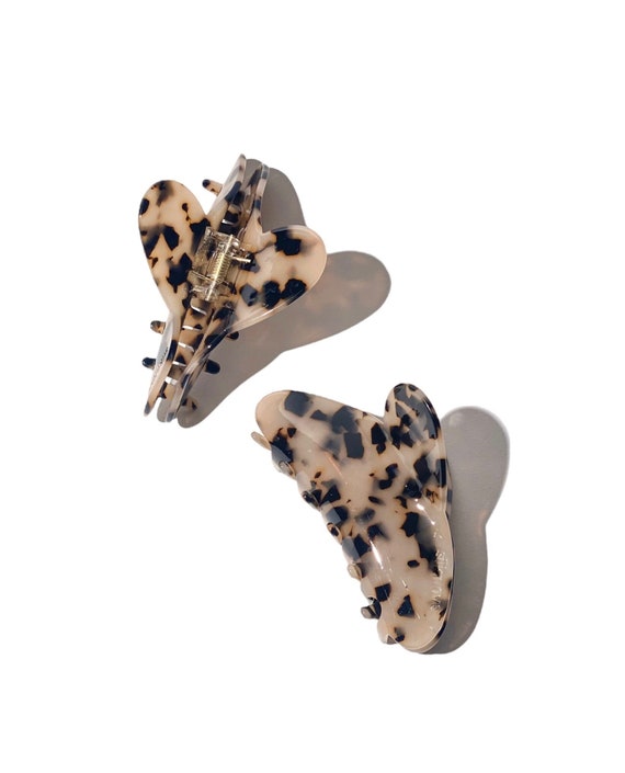 Tortoise Heart Hair Claw Clip | Acetate French Twist Clip  display picture 1