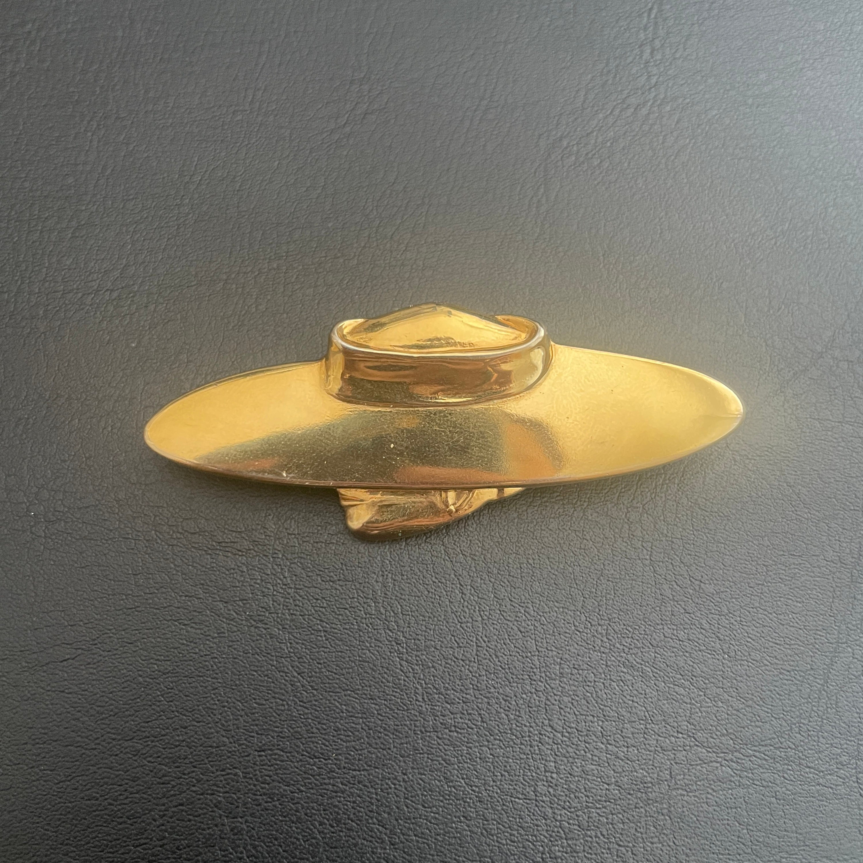 Broche Pierre Balmain Parfum – Métal, Style Vintage – Occasion, Accessoire Chic