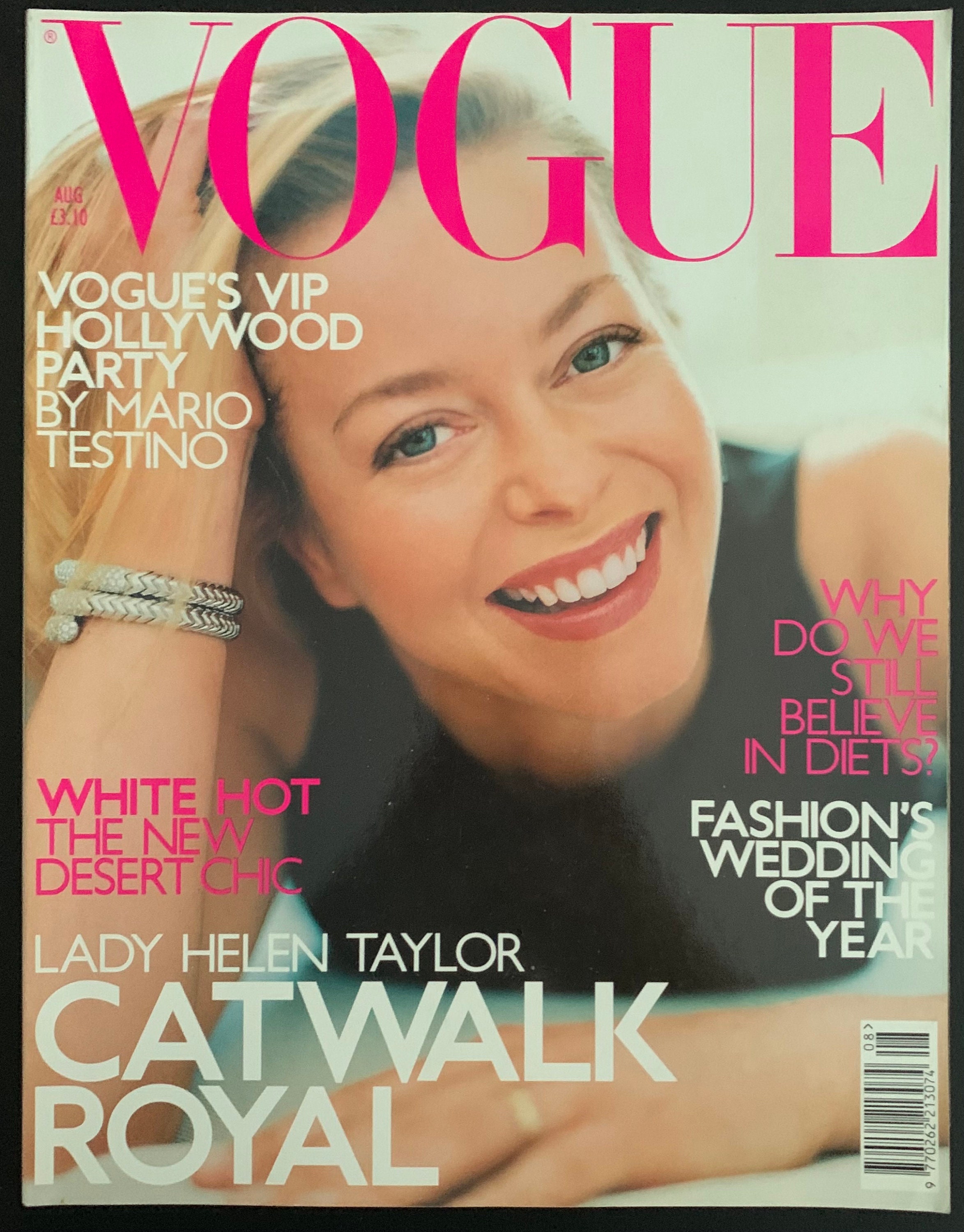 US Vogue magazine - August 2000 - Carmen Kass cover