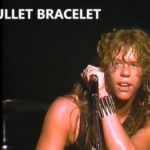 Bracelet ballerine avec de vraies balles recyclées de calibre .308. Cosplay punk gothique heavy metal