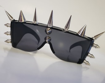 Lunettes de soleil punk gothique motard fétiche avec pointes