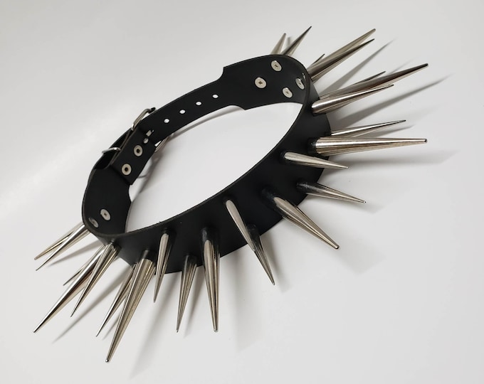 Leather Choker with spikes.Long cone spikes choker.Gothic fashion. Punk Jewelry.heavy metal cyber cosplay biker