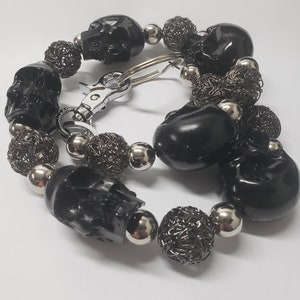 Schlüsselanhänger 55 cm lang mit grossen Resin Totenköpfen,Punk Rock Goth Biker