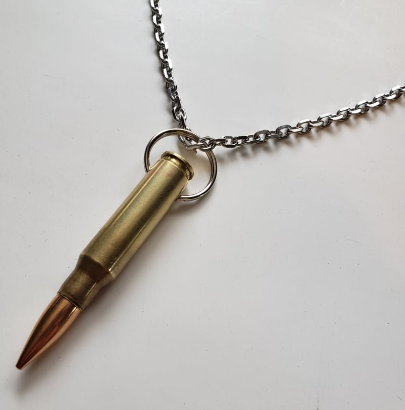 本物の.308口径弾とステンレススチールチェーンが付いた弾丸ネックレス