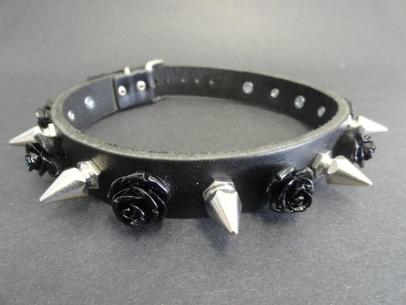 Goth Punk Leather Choker With Resin Roses Faceted Hexagonal