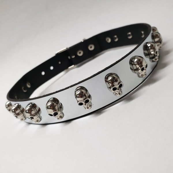 Goth Punk Leather Choker with Stainless Steel plate and skull heads rivets