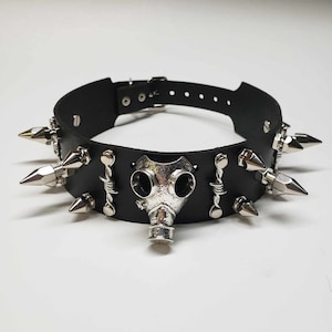 Leather Choker with spikes.Tree spikes choker .Gothic fashion. Punk Jewelry.heavy metal cyber cosplay biker