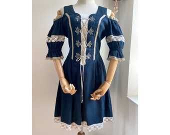 Vintage dirndl trachten Austrian corset dress S