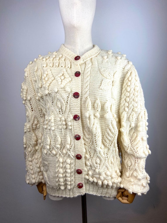 Popcorn knit vintage cardigan / Ivory white boho s