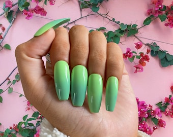 Cambio de temperatura Uñas falsas / Cambio de color verde oscuro a claro / Uñas de gel pintadas a mano / Uñas falsas / Uñas de lujo
