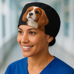 Gorro Quirúrgico Personalizado con Foto de tu Mascota – Regalo para Veterinarios, Enfermeros, Amantes de los Perros y Gatos