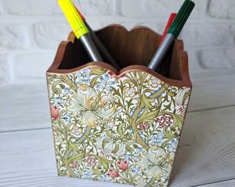 Wooden pen holder William Morris Golden Lily Wood desk organizer Wooden pencil holder Teacher gifts