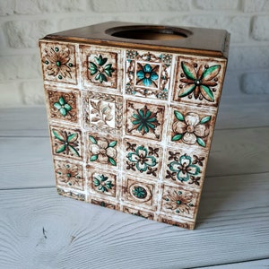 Talavera-Style Ceramic Tissue Box Cover - Folk Art Convenience – GlobeIn