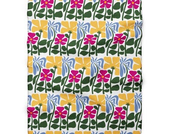 Retro Floral Pattern Sherpa Blanket | Colorful Flower Stripe Throw