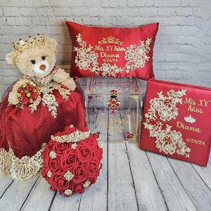 Quinceanera Sets Red (see description) / Cojin / customized/ Oso/ Ultima Muneca/ pillows