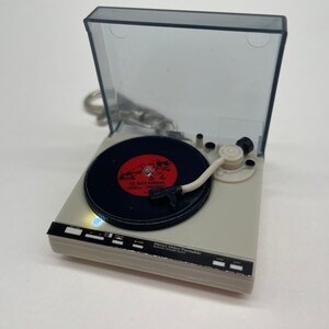 World's Smallest Classic Toys Lot 4 Retro Turntable