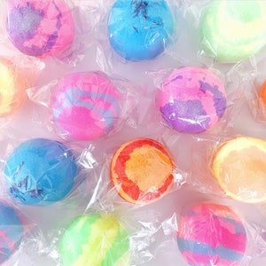Handmade Round Large Bath Bombs ~ Colourful Ball Bath Bombs ~ Colour Pop ~ Bath Time ~ Bath Products ~ Round Bath Bombs ~ Bath Fun For Kids