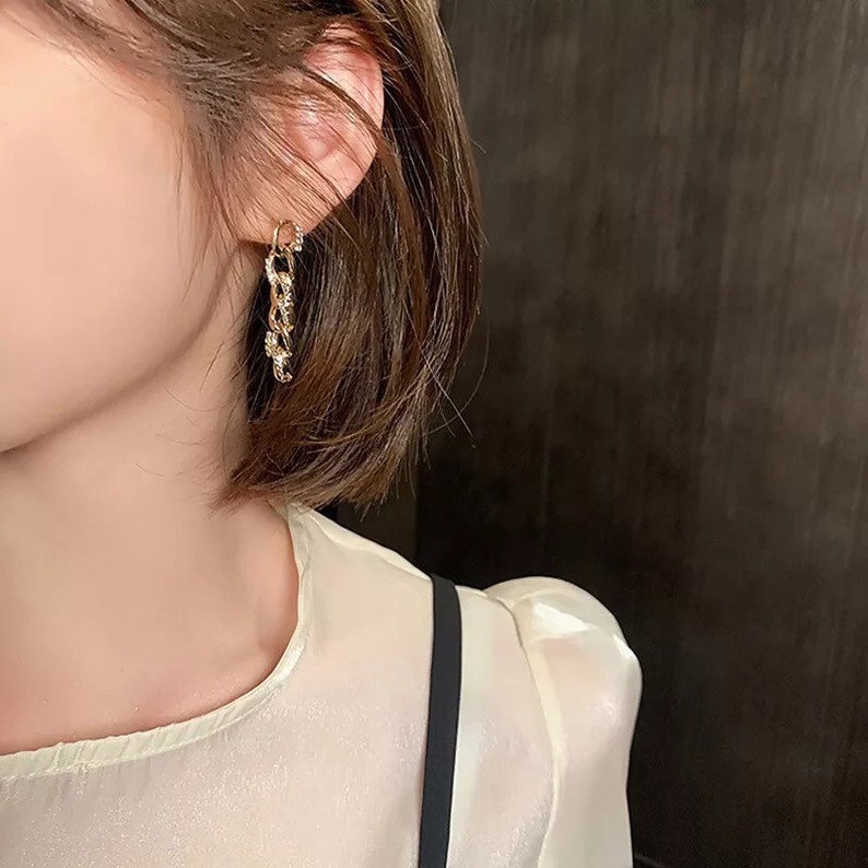 New Arrival Tassel Crystal Trendy Geometric Dangle Earrings Elegant Sweet Crystal earrings Lovely Chain earrings