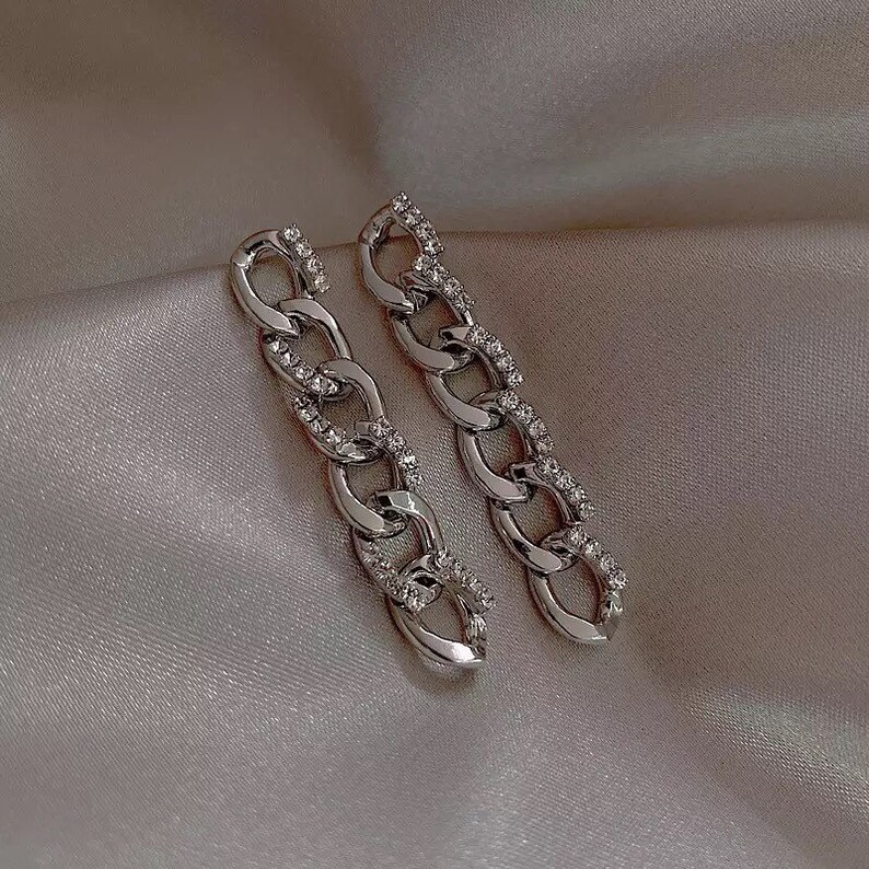 New Arrival Tassel Crystal Trendy Geometric Dangle Earrings Elegant Sweet Crystal earrings Lovely Chain earrings