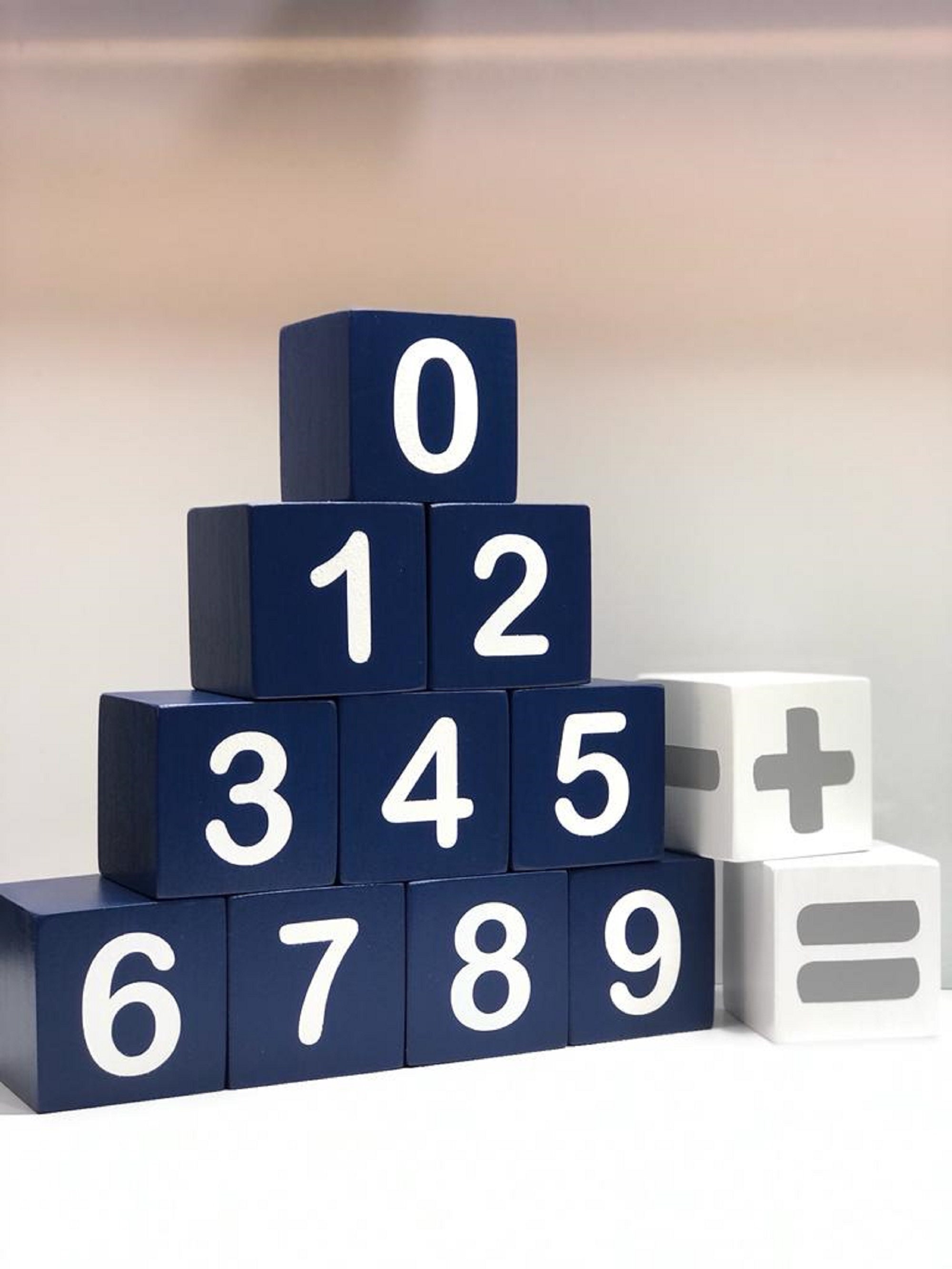 Cubos de madera, 100 bloques cuadrados de madera cúbica sin terminar para  contar matemáticas, manualidades, juego infantil, 0.6 in