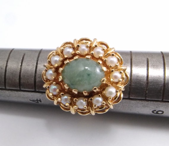 14K Yellow Gold Vintage Nephrite Jade Ring with P… - image 3