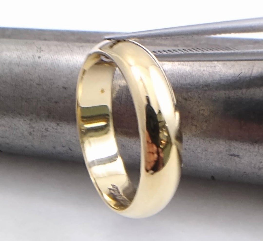 14K Yellow Gold Vintage Wedding Band - Etsy