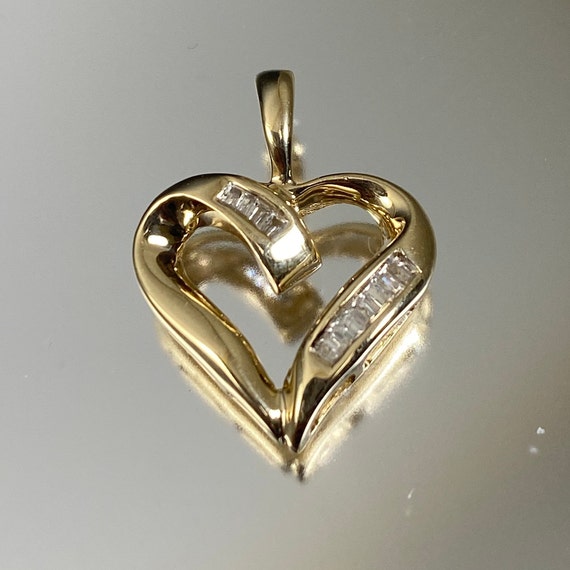 Estate 14KY Heart and Diamond Shaped Pendant - image 1