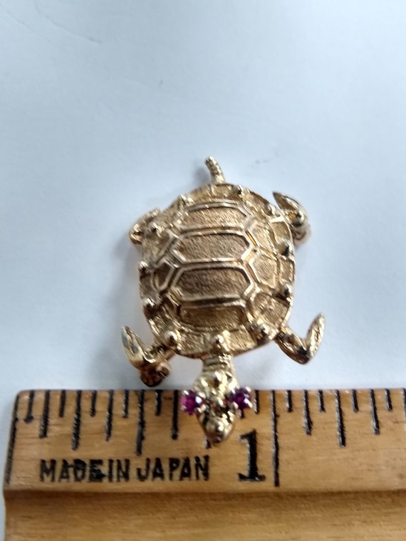 Vintage 14k Yellow Gold Mid-Century Turtle Brooch - image 5