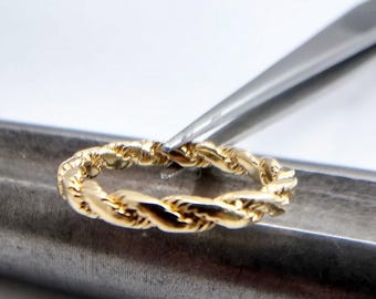 14K Yellow Gold Vintage Braid Design Band