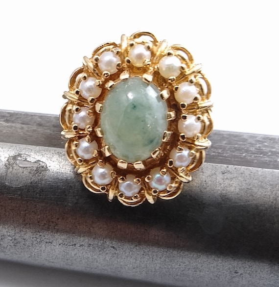 14K Yellow Gold Vintage Nephrite Jade Ring with P… - image 5