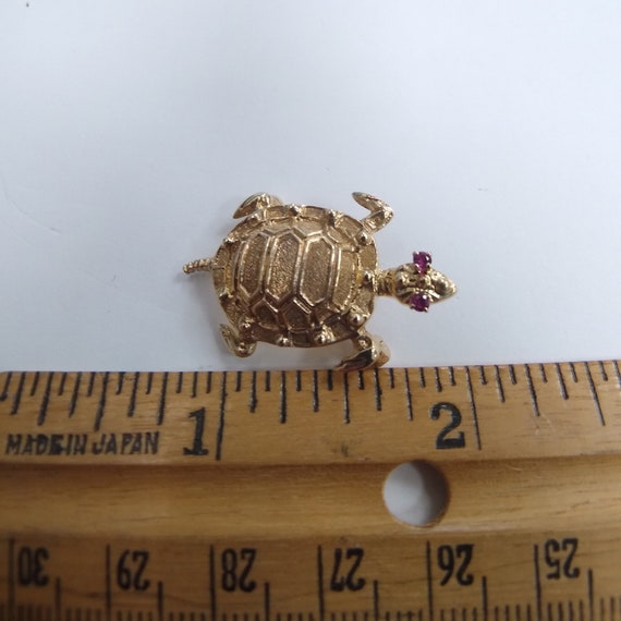 Vintage 14k Yellow Gold Mid-Century Turtle Brooch - image 4