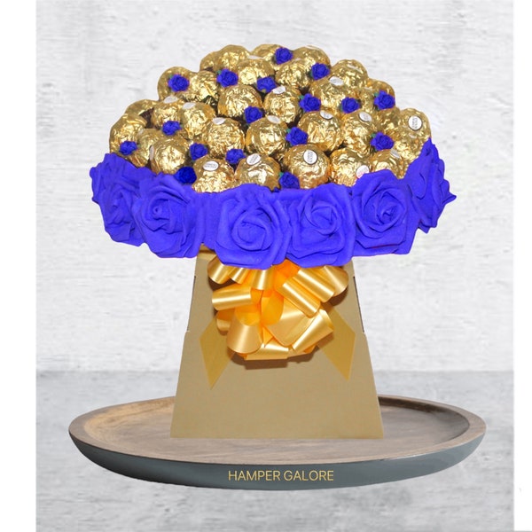 Panier personnalisé bouquet Ferrero Rocher bleu coffret cadeau d'anniversaire Lindt bonbons sucrés cadeau bouquet fleur rose