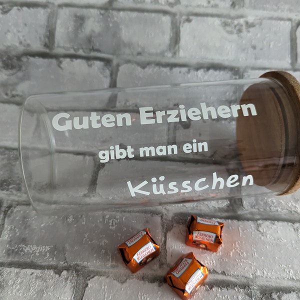 Guten Erziehern gibt man ein Küsschen Freunde Mitbringsel Dankeschön