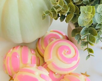 Pan Dulce Candle | Conchita Candle | Vegan Candle | Soy Candle | Bread Candle | Pastry Candle | Gift Ideas