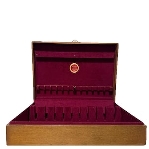 Vintage Naken Tarnish-Proof Silverware Chest Wood Flatware Storage for 12