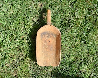 Vintage large scoop, Hand carved wooden scoop, Primitive flour scoop, Wooden grain scoop, Wooden paddle, Wooden shovel, Ancient wooden scoop