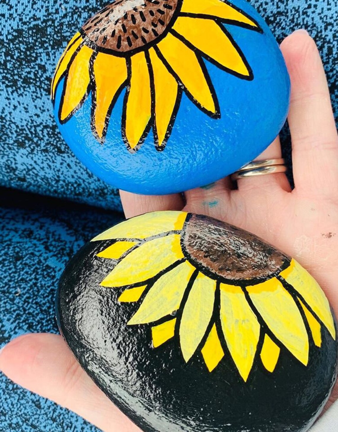 Sunflower Rocks Custom Painted Rocks Flower Rocks Floral Etsy