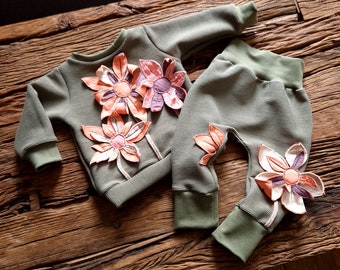 Sweater und Hose "Flowers" Gr. 74 Baby Set Anzug Outfit Kinder Girly