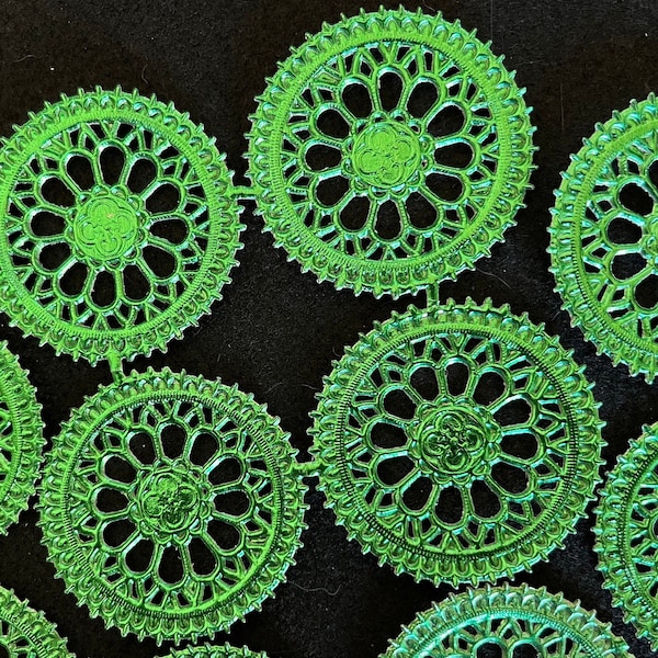 8 circles GREEN German Dresden Trim paper lace medallion star embellishment Christmas die-cut