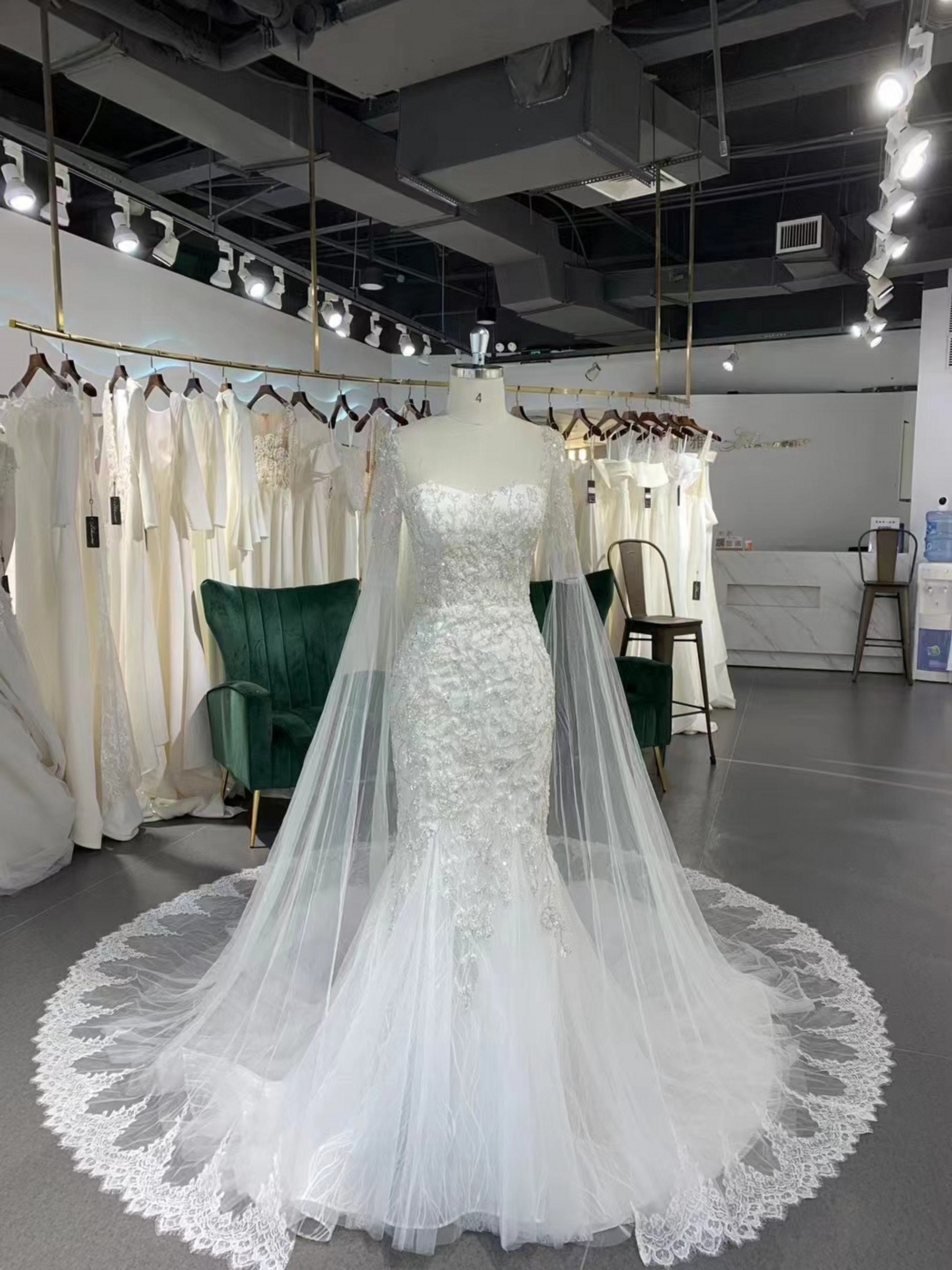 latest styles Fashion Women Mermaid Long QRL Sleeve Lace Wedding