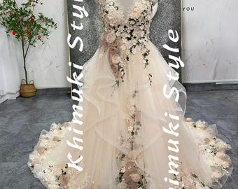 Vestido de novia rosa de talla grande: Vestido de novia de tul floral