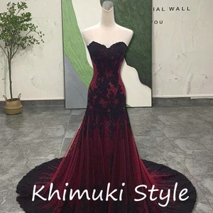 Sweetheart Black and Burgundy Lace Wedding Dress
